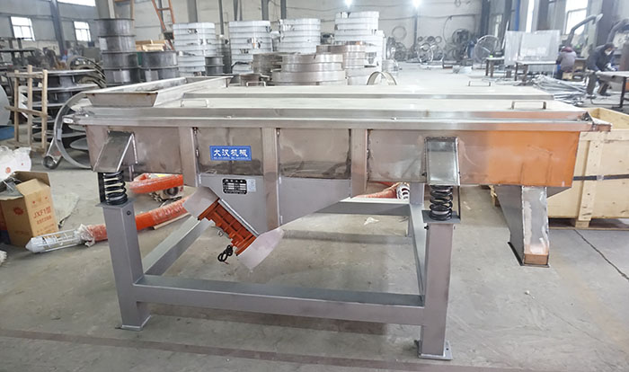 山藥豆直線(xiàn)振動(dòng)篩 山藥豆直線(xiàn)振動(dòng)篩